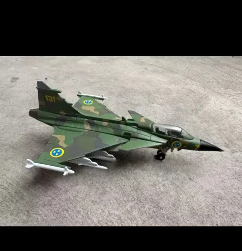 Avião De combate GRIPEN