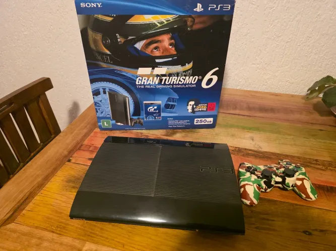 Play Station 3 slim