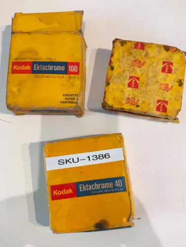 Filme Fotográfico Kodak Ektachrome CARTRIDGE Super 8 40-160 LACRADO (2UNID)