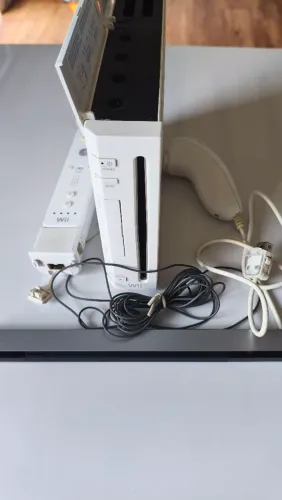 Nintendo Wii Desbloqueado Completo + Controle + Sensor + Cabos
