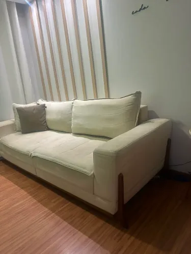 VENDO SOFÁ TECIDO EM LINHO