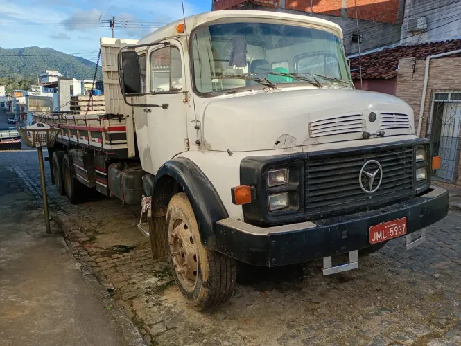 Mercedes Benz