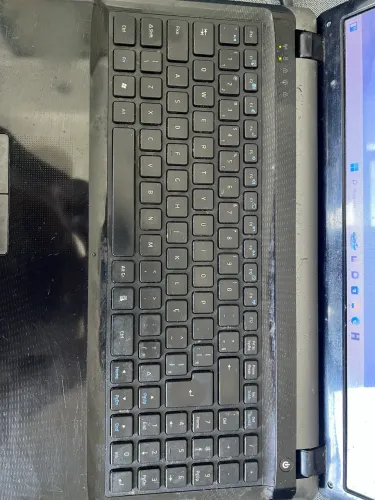 Notebook positivo - processador core i7 e 500gb de armazenamento