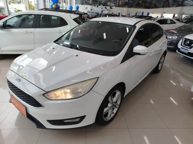 Ford Focus 1.6 S/se/se Plus Flex 8v/16v 5P 2019