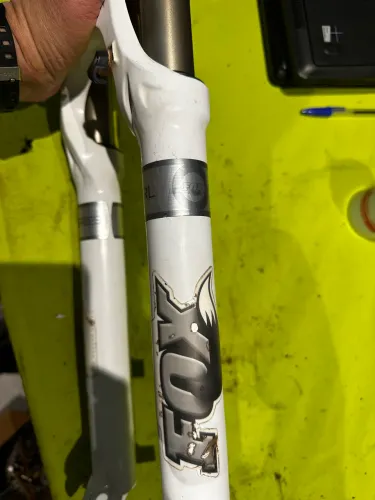 Suspensão Fox RL 32 aro 26