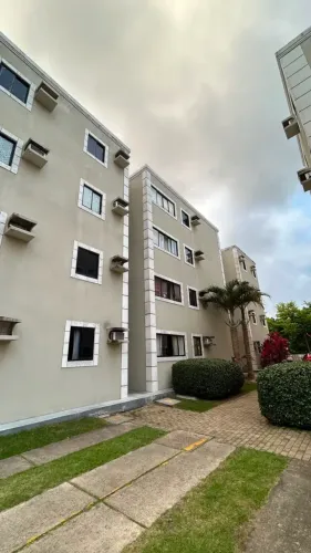 Imóvel para venda tem 65 metros quadrados com 3 quartos em Serraria - Maceió - AL