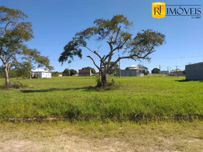 Terreno com 318m² no Residencial Alpha Beach - Araruama-RJ