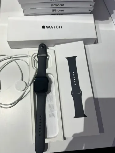 Relógio Apple Watch SE GPS