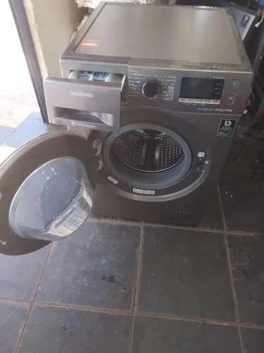 Lavadora lava e seca Samsung inverter