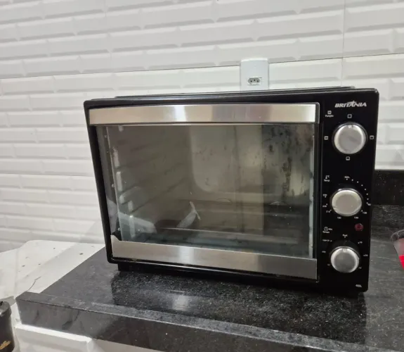 Forno Elétrico Britânia 40 litros