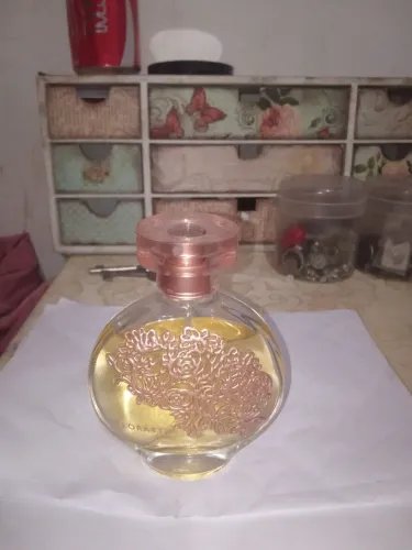 Florata o boticário in gold