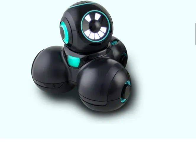 Robot Sphero Wonder cue
