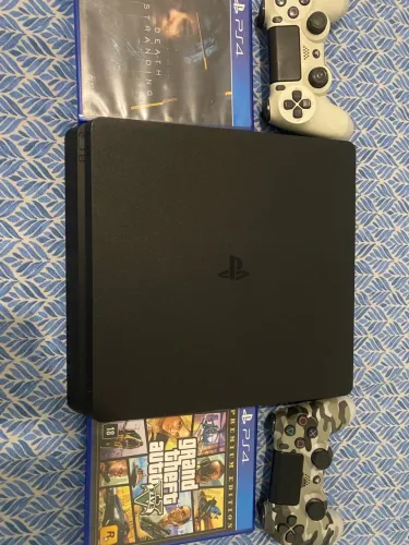 PS4 1TB EM EXCELENTE ESTADO