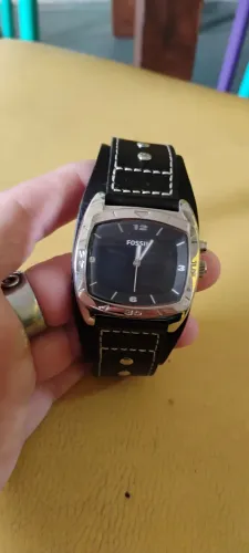 Lindo relógio fóssil pulseira de couro