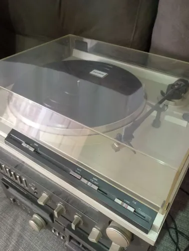 Vendo linda toca disco gradiente modelo s 126