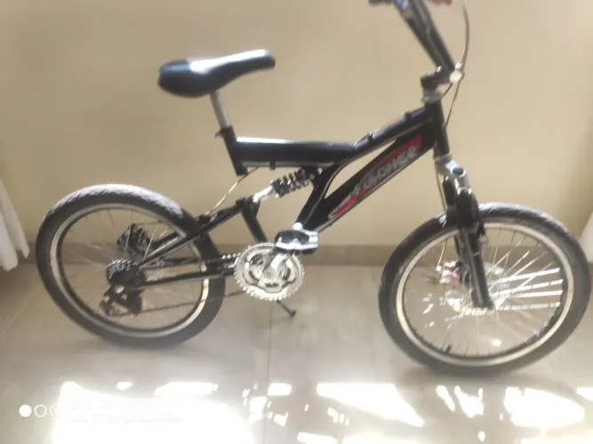Bicicleta infantil aro 20, freios a disco