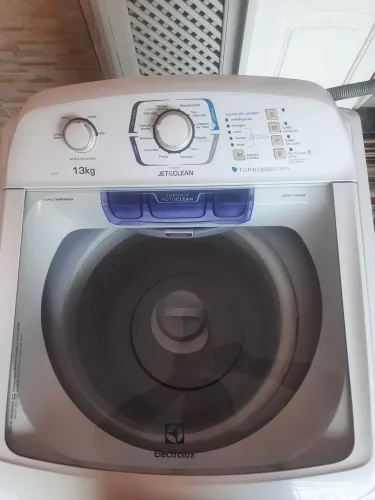 VENDE MÁQUINA DE LAVAR ELECTROLUX 