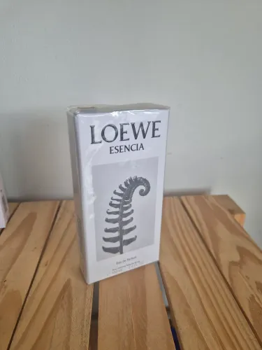 Perfume Loewe Esencia EDP 100ml LACRADO