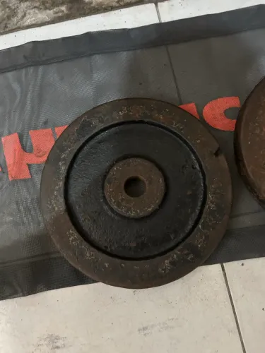 Anilhas 5kg 45 reais. Unidade