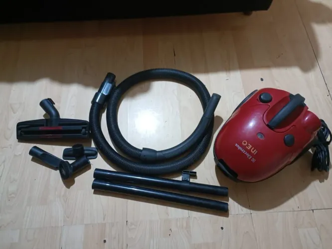 Vendo tudo por 240 ou 80 cada..