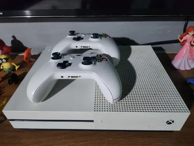 Vendo ou troco Xbox one S