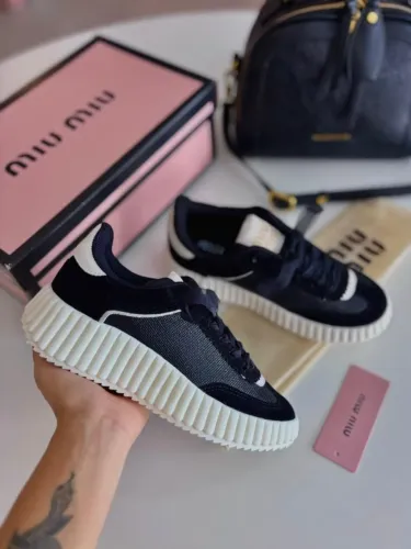 Tênis Quenz MiuMiu Premium Feminino - 02 Cadarços Cor: Preto/Off - Disponível 34 AO 39
