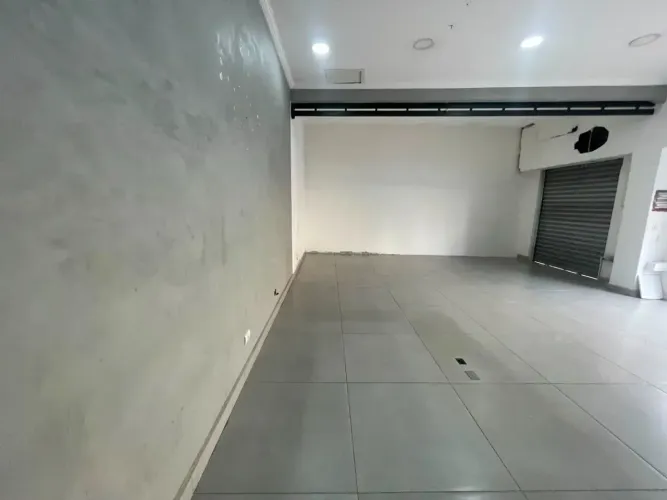 Imóvel para aluguel tem 90 m² Centro - Pindamonhangaba - SP