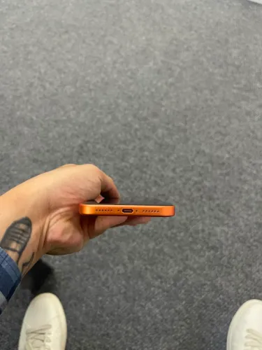 iPhone 17 pro Max 256 GB LARANJA