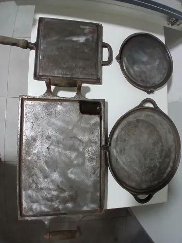 Cahpa/frigideira de tamanhos diversos