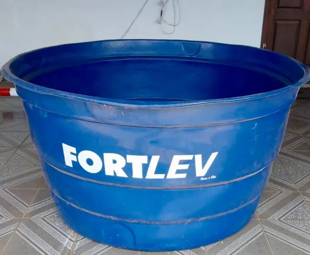 Caixa d?água 1000 litros