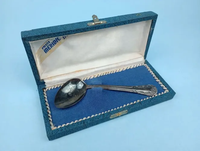 Colher banhada a Prata Meridic - Com Estojo Original Azul - Antiguidade / Colecionador