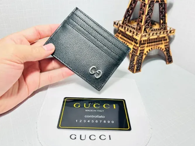 PORTA CARTÕES MASCULINO GUCCI GG MARMONT PRATA PREMIUM SUPER SLIM FIT COURO