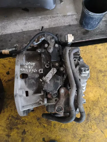 VENDO CAIXA DE MARCHA AUTOMÁTICO CAPTUR 2.0 2021
