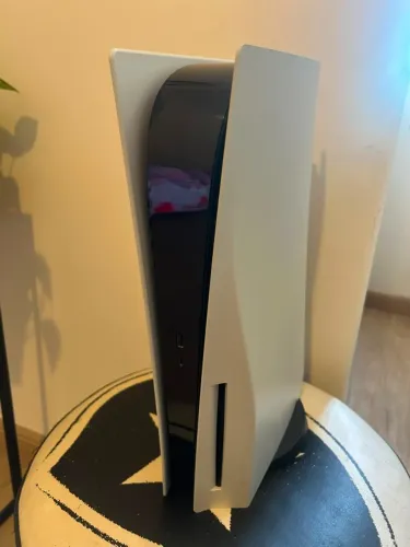 PlayStation 5 Mídia Física 825GB + Controle Dualsense + Controle Remoto