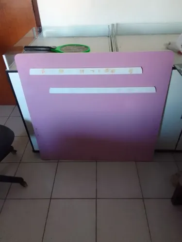 Vendo cabeceira de cama de solteiro.