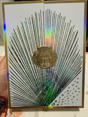 Vendo perfume árabe original nunca usado no mercado livre ele está valendo 500 reais