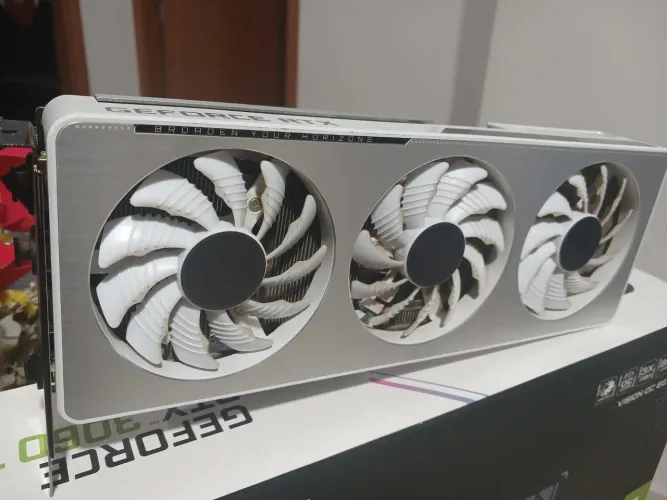 ? RTX 3060 Ti VISION OC 8GB BRANCA ? R$ 2.100 ?<br>