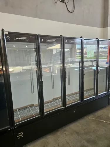 refrigerador auto serviço 5 portas para frios e bebidas interno branco
