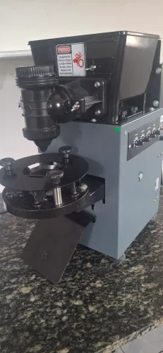 Maquina de salgados