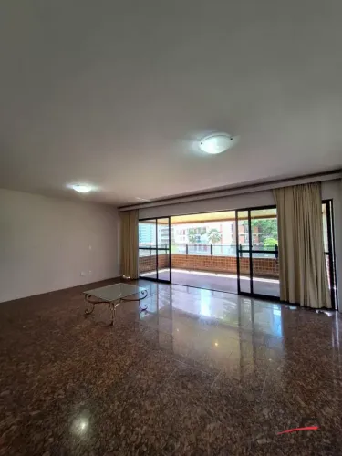 Excelente Apartamento com 4 suítes para locação no Meireles