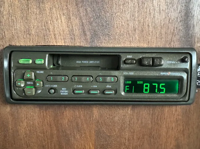 Toca fita rádio e com Bluetooth pioneer keh-1550 na promoção só 999,00
