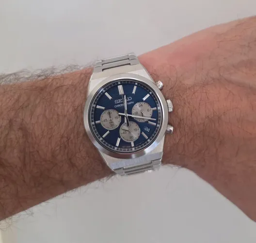 Relógio Seiko SSB453 safira cronógrafo
