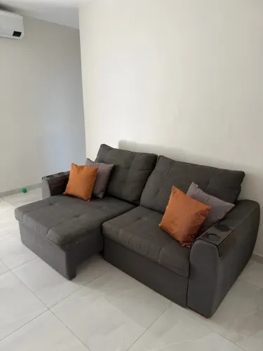 Sofá retrátil e reclinável