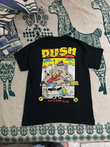 Camiseta preta push skate tamanho M