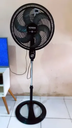 Ventilador De coluna MONDIAL Turbo silêncio novo
