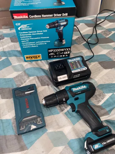 PARAFUSADEIRA/FURADEIRA DE IMPACTO MAKITA 18V