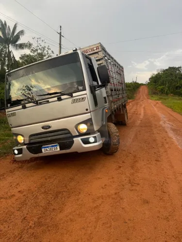 Ford cargo 1119 ano 2014/2015