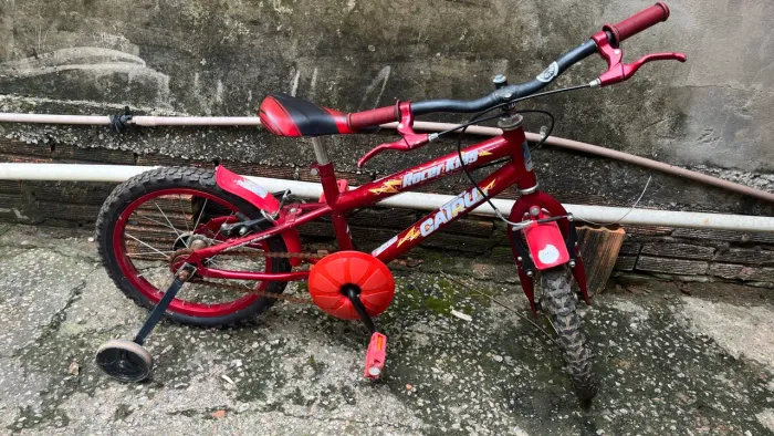 Vende-se bicicleta infantil