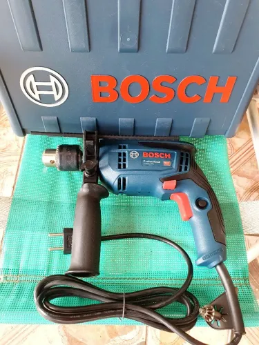 Furadeira profissional Bosch 750w 2 anos garantia