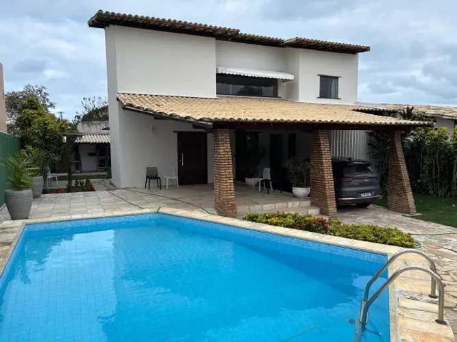 Venda de casa 6 Suites em Vilas do Atlântico - Salvador/Bahia a 200 metros da praia